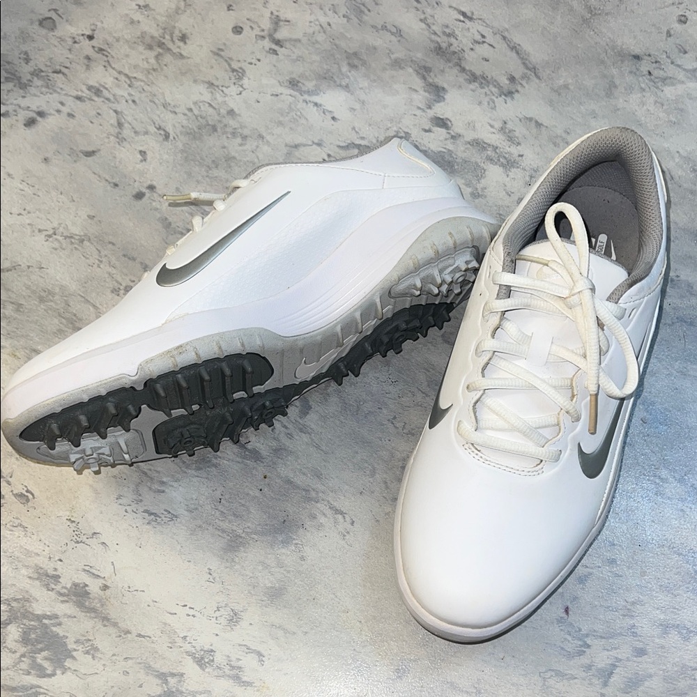 Nike White and Gray Women’s Nike Golf Shoes 8.5